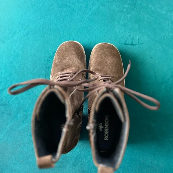 Robinson Size 40 - Picture 3 of 5